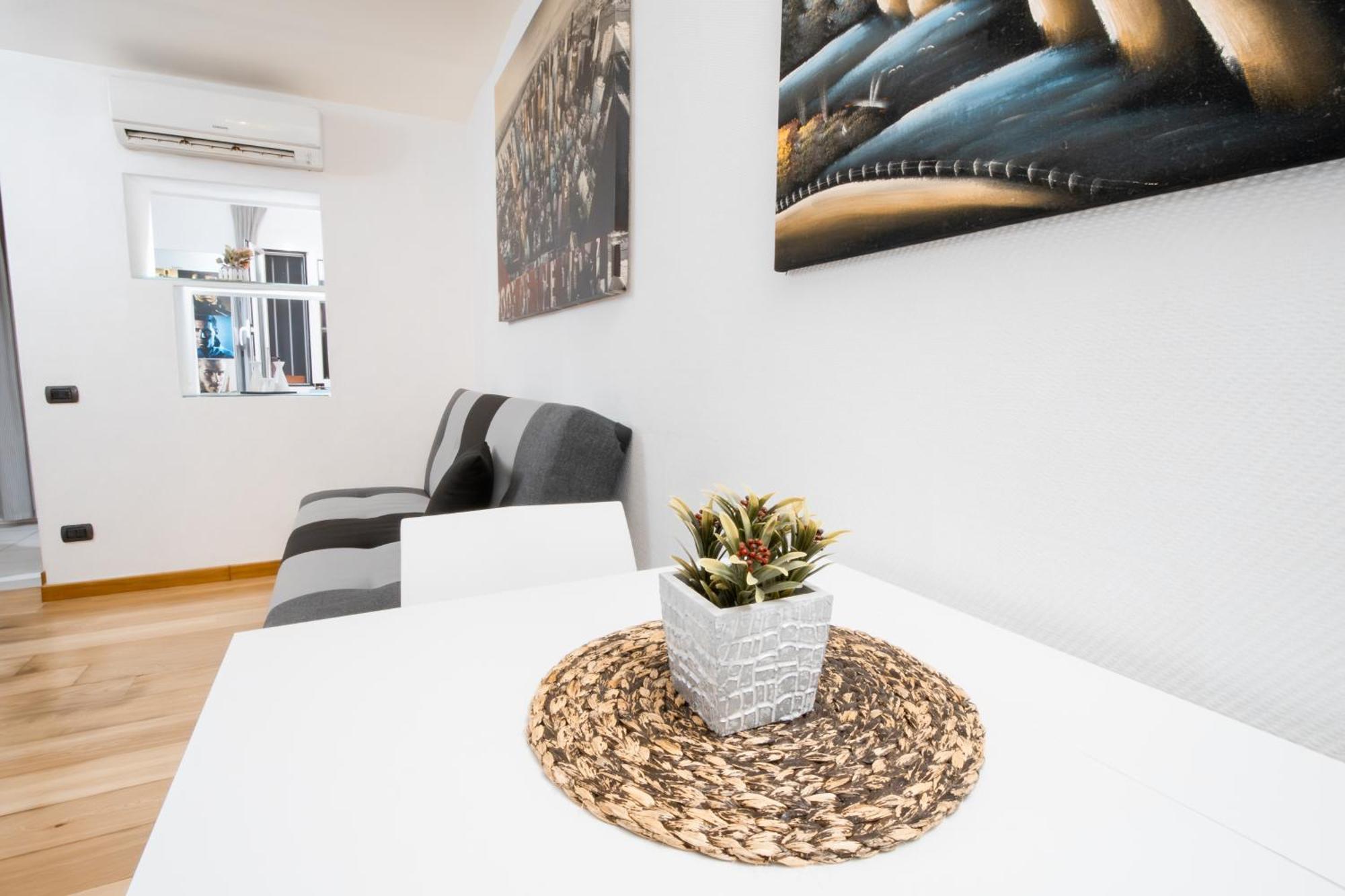 Sunrise Apartment Bari Exterior foto